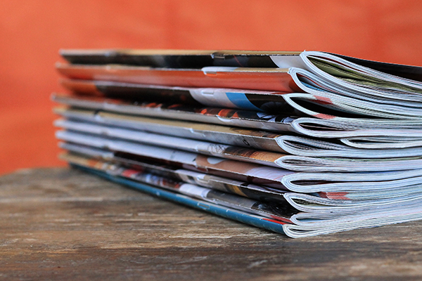 他各種バナー広告・各種紙媒体の取扱から広告デザインまで可能な、「インターネット広告事業部」「紙媒体広告代理事業部」